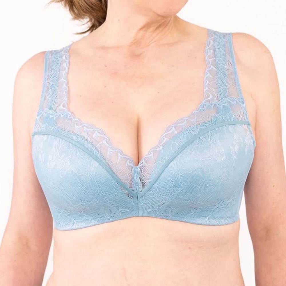 Understance NWT! Dusty Blue Diamond Neckline Molded Cup Bra  Size 38B